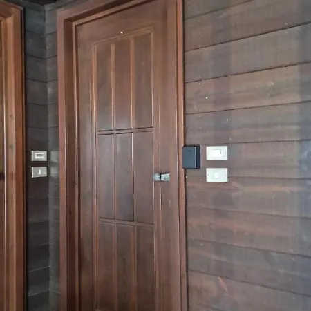 Le Petite Mont Blanc *